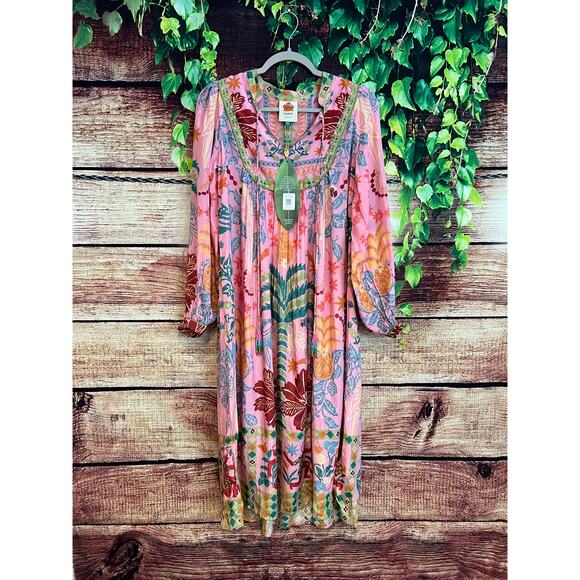 Farm Rio Fruits Queen Scarf Pink Short Sleeve Midi Dress Womens Small Boho NWT - Picture 1 of 9